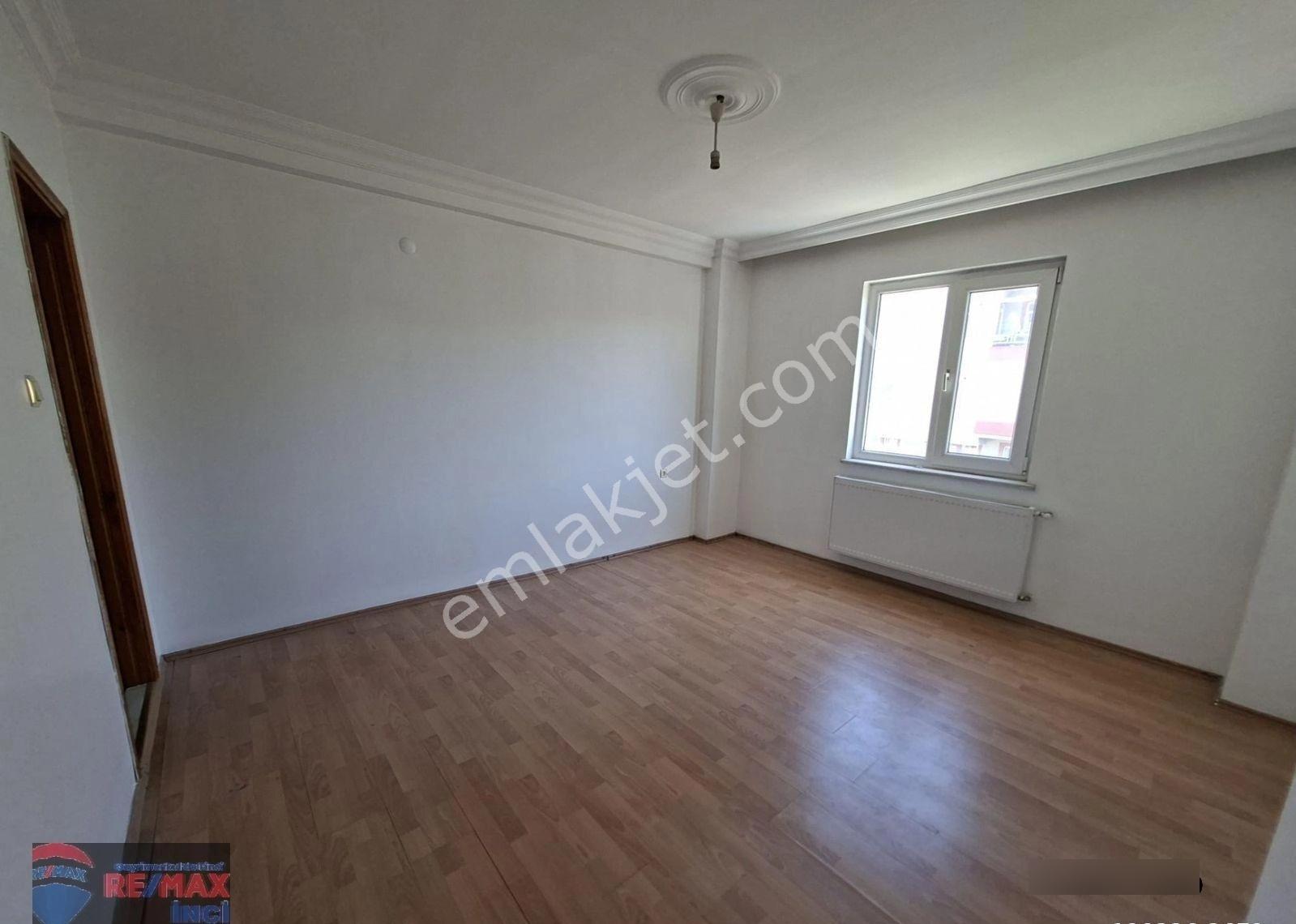 Re/max İnci'den Beyoğlu Caddesi Üzeri Kiralık 3+1 Daire - Görsel 20