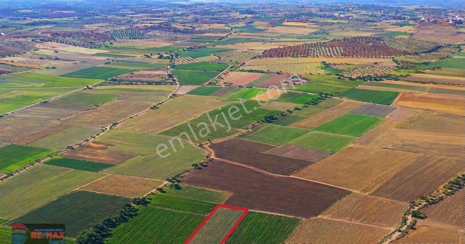 Re/max İnci'den Bigadiç Çekirdekli Mah. Satılık Tarla - Görsel 30