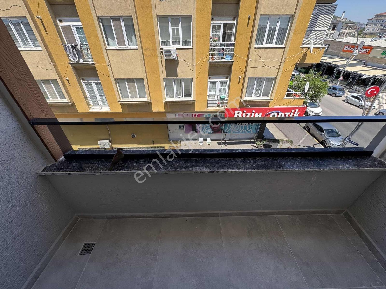 Bah Karşısında 2+1 Kiralık Arakat - Görsel 16