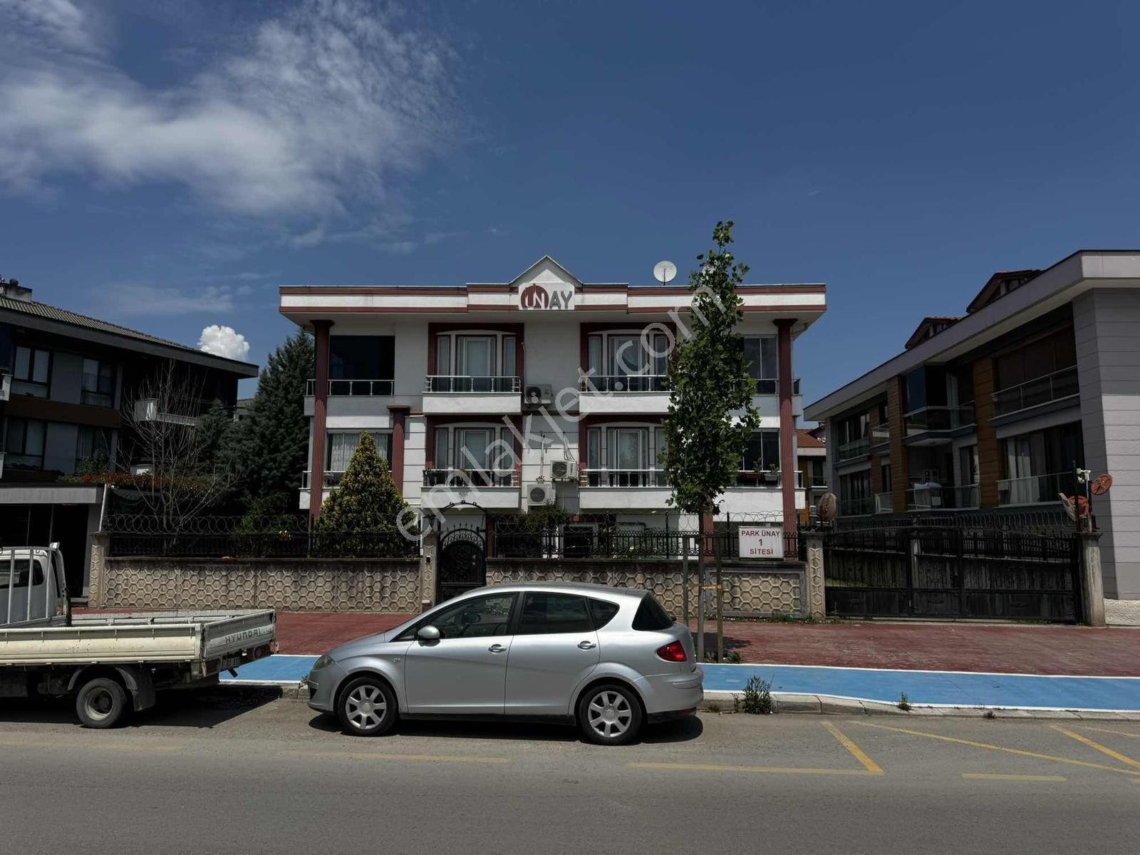 Serdivan Köprübaşı'nda Prestijli Yaşam Fırsatı!remax Uğur Çakar - Görsel 11