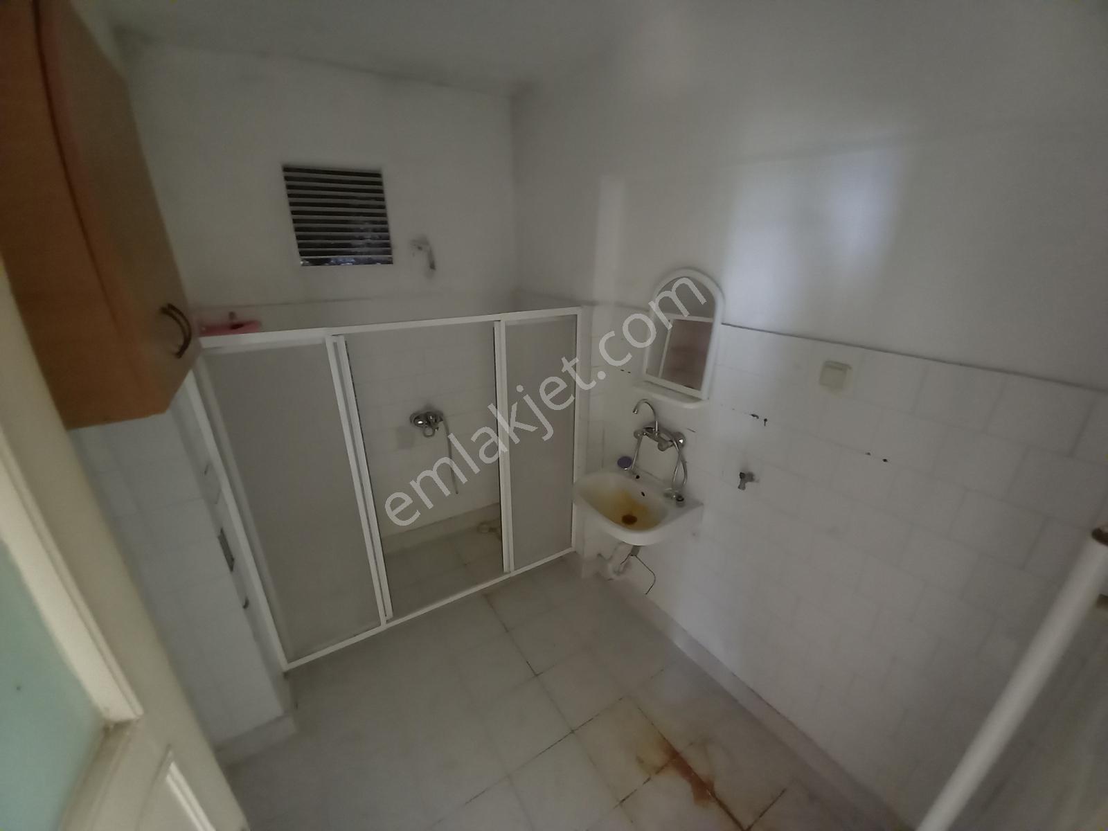 Elif Emlak'tan Merkezi Konumda Son Katta 3+1 Kiralık Daire - Görsel 11