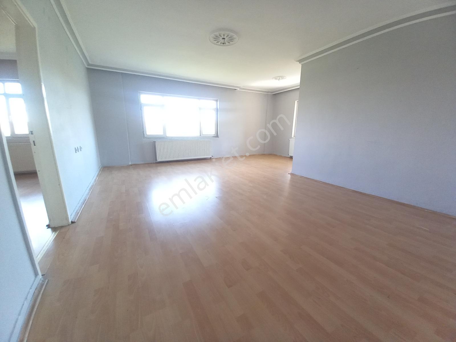 Elif Emlak'tan Merkezi Konumda Son Katta 3+1 Kiralık Daire - Görsel 16