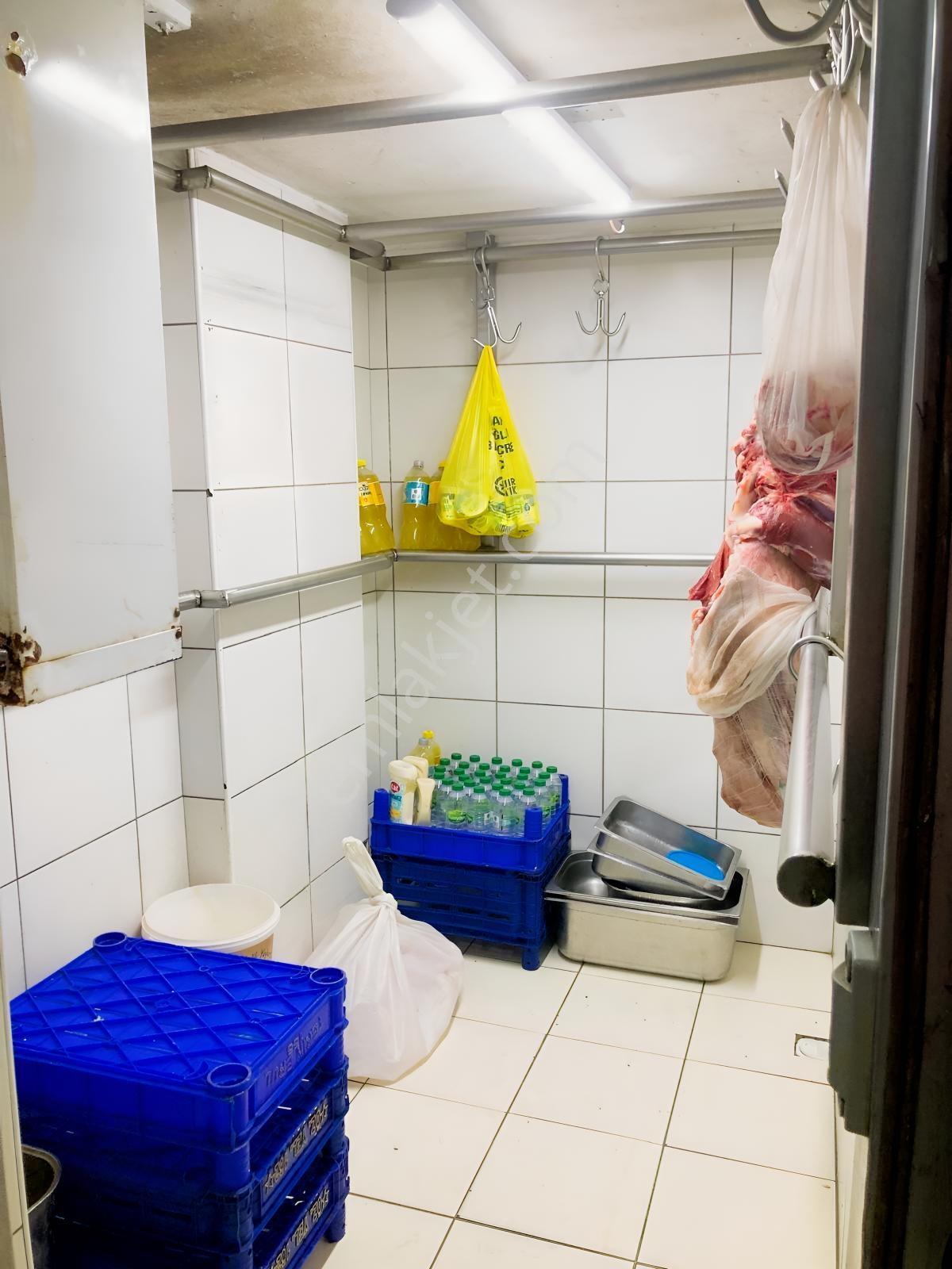 Sarıyer Ferahevler İşlek Konum Cadde Üzeri Devren Kiralık Kasap - Görsel 9