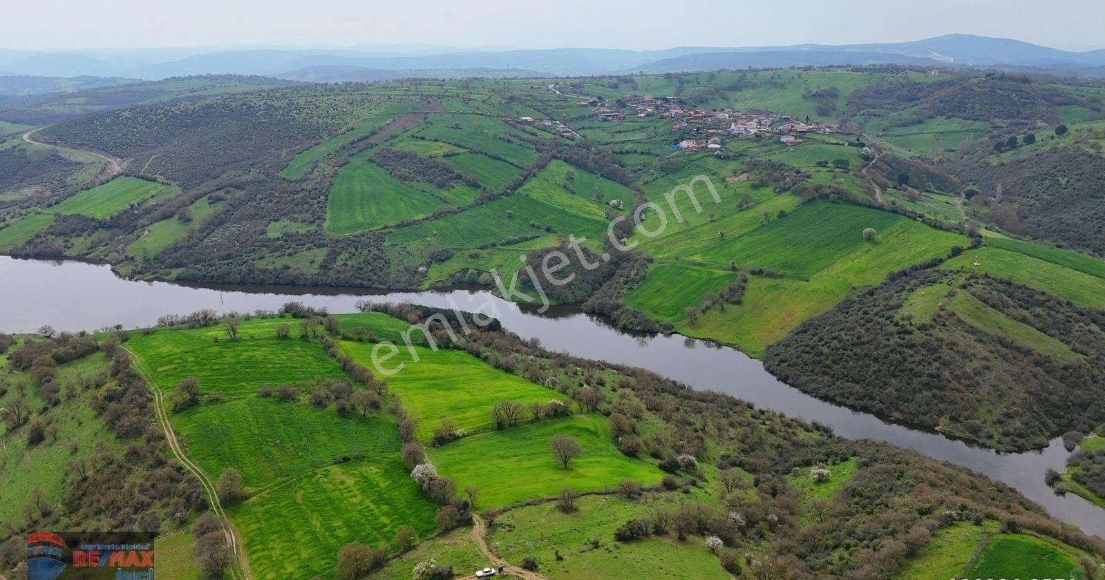 Re/max İnci'den Altıeylül Dereköy'de Satılık 3.586m² Tarla - Görsel 4
