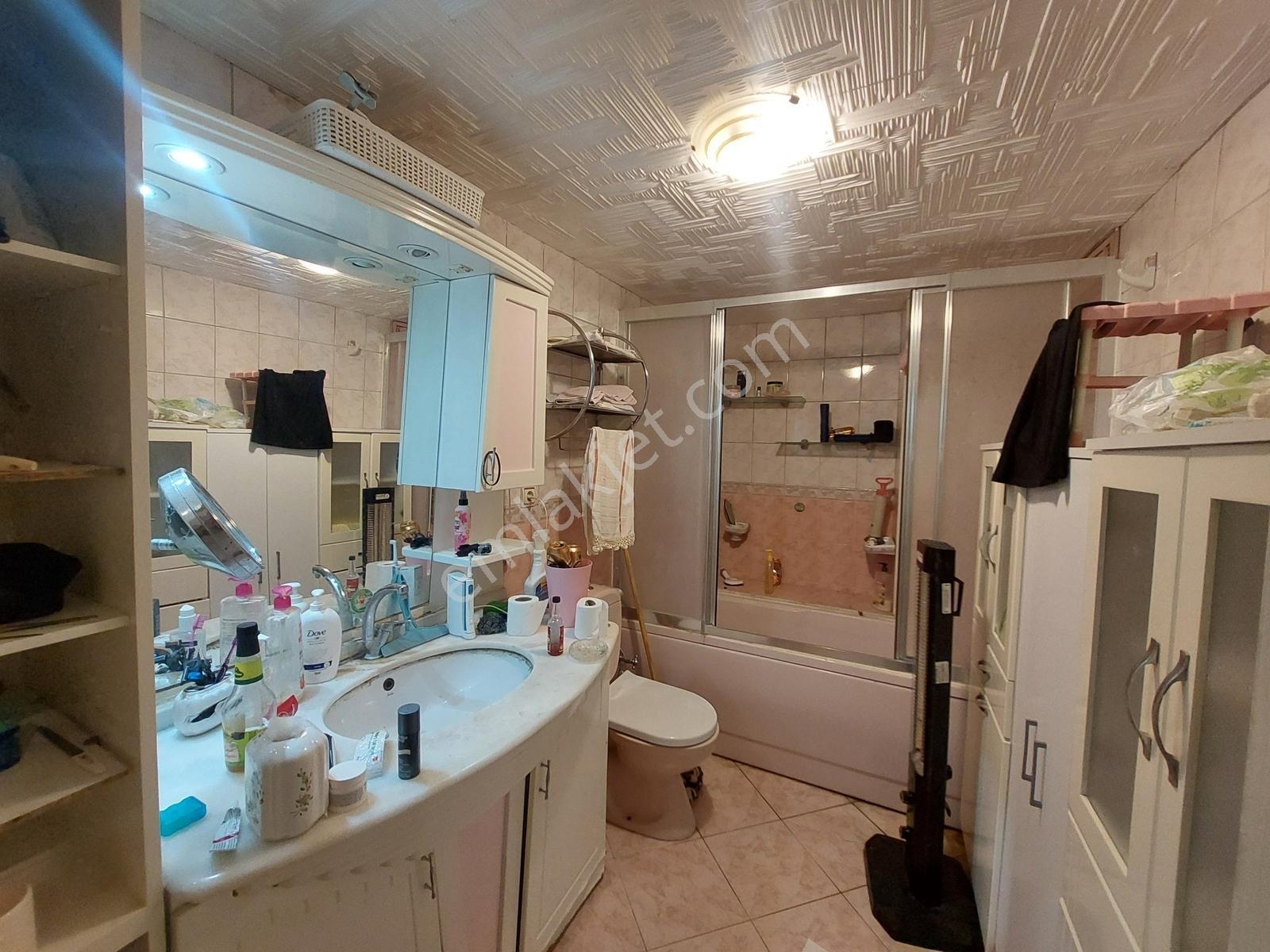 Karşıyaka Latife Hnm Köşkü Karşısı Eşyalı Kiralık Daire Kanıt Em - Görsel 14