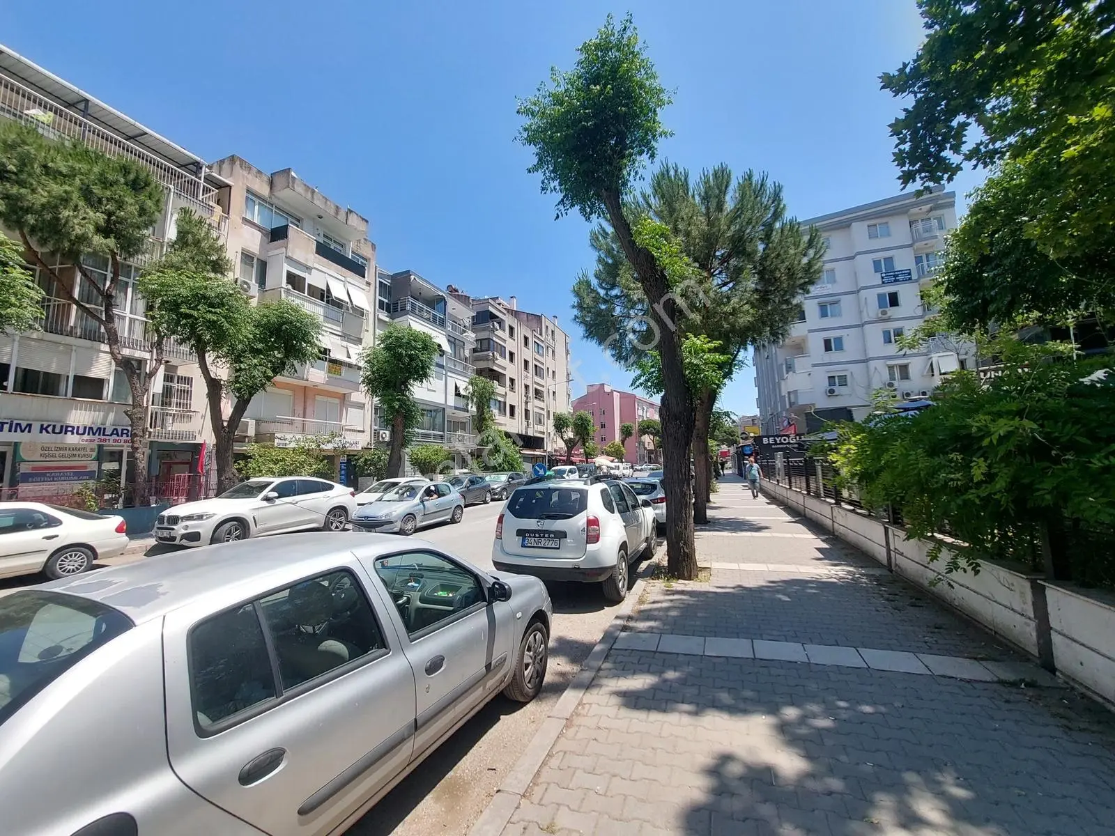 Karşıyaka Latife Hnm Köşkü Karşısı Eşyalı Kiralık Daire Kanıt Em - Görsel 2