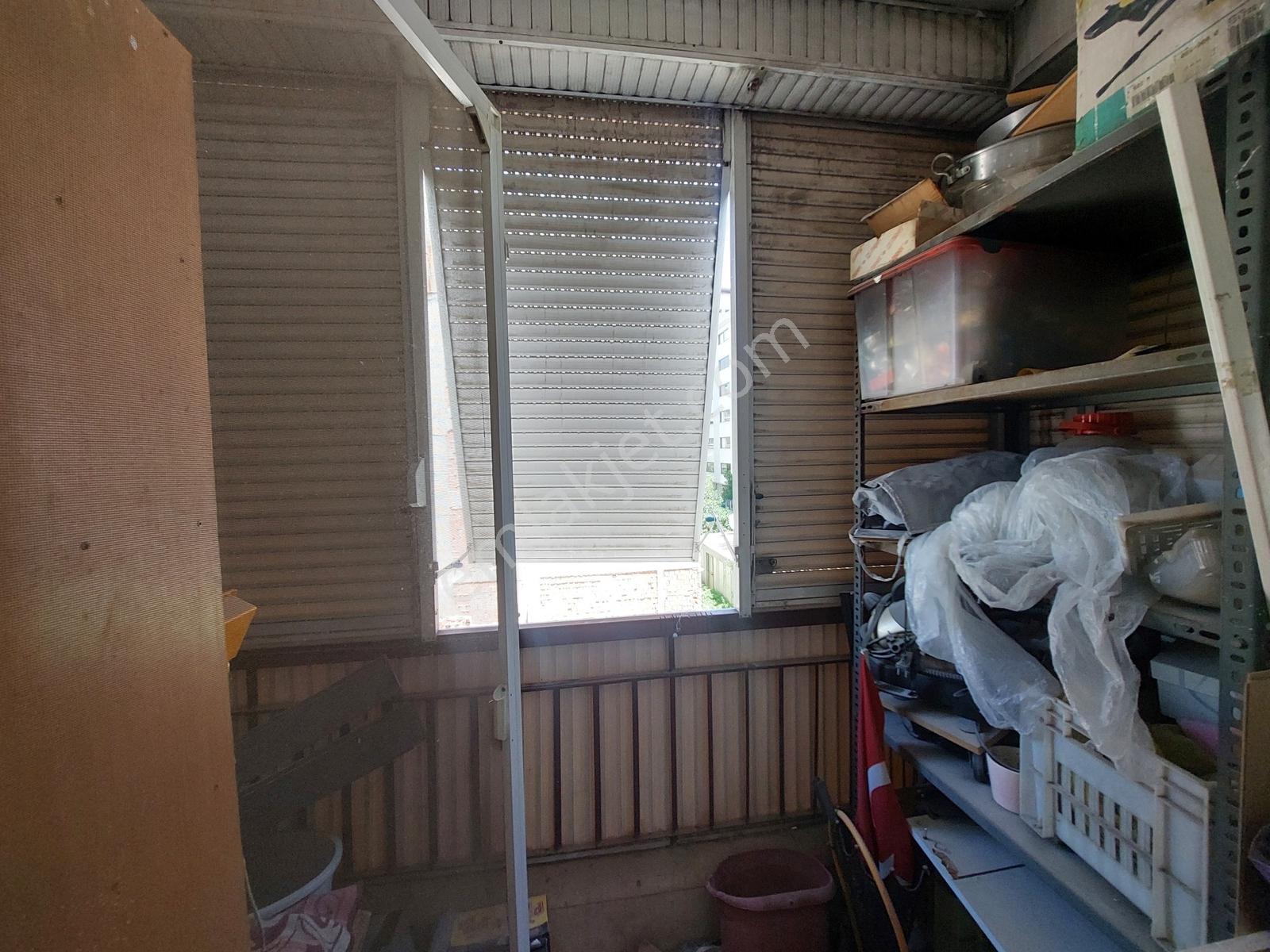 Karşıyaka Latife Hnm Köşkü Karşısı Eşyalı Kiralık Daire Kanıt Em - Görsel 19
