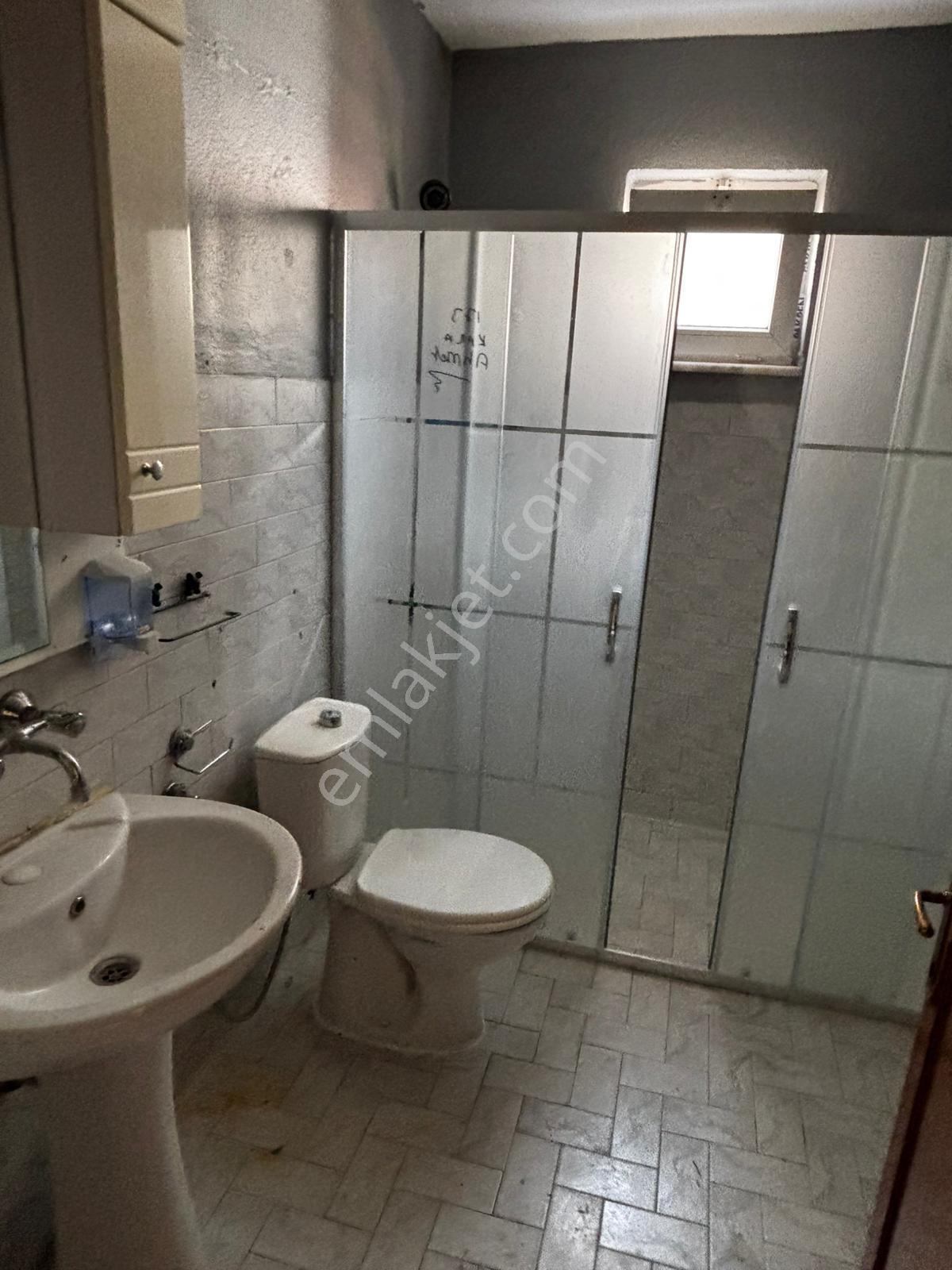 Türkbeyli Camisi Karşısında Yenilenmiş Kiralık 3+1 Geniş Daire - Görsel 5