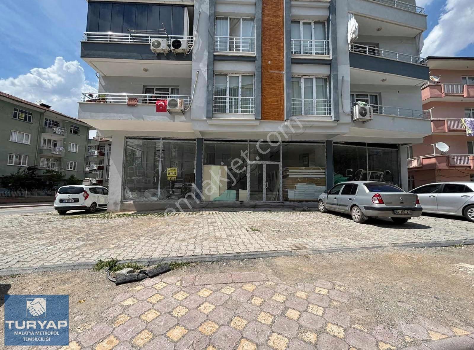 Turyap Metropol'den Satılık Dükkan