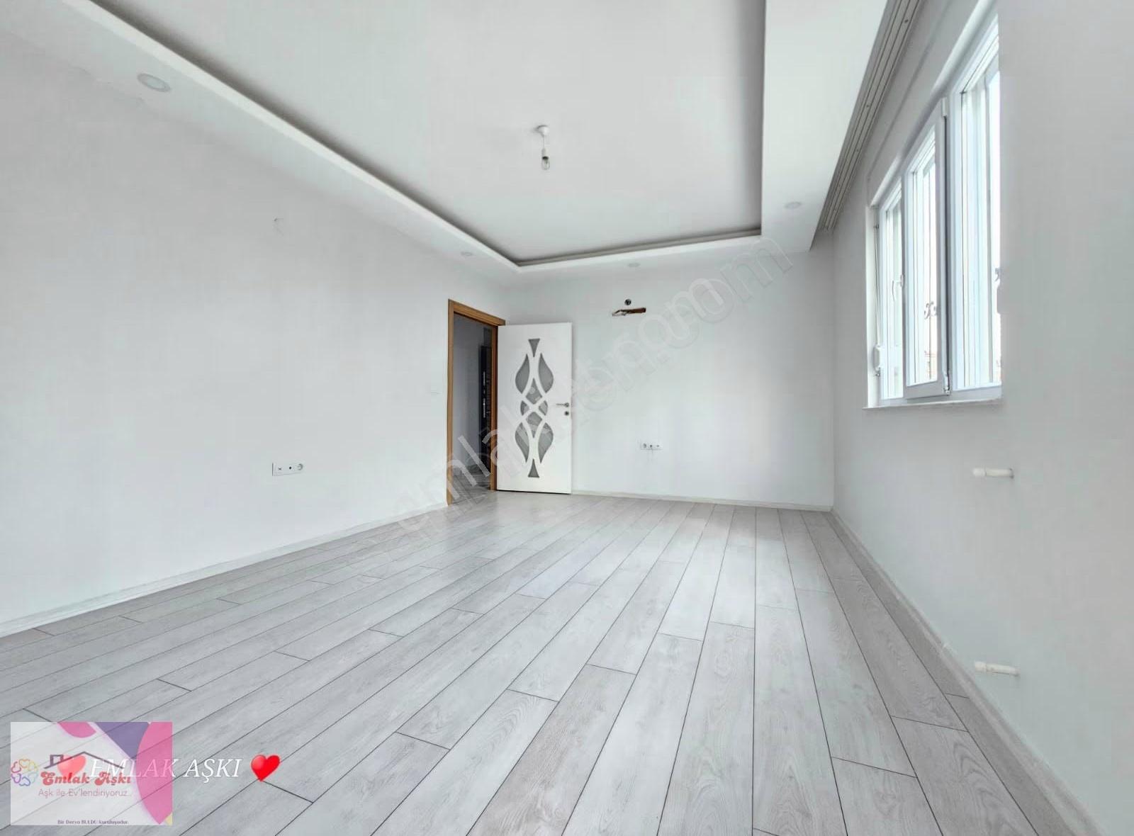 Emlak Aşkı Güvencesiyle Cadde Üzeri Kiralık - Görsel 5
