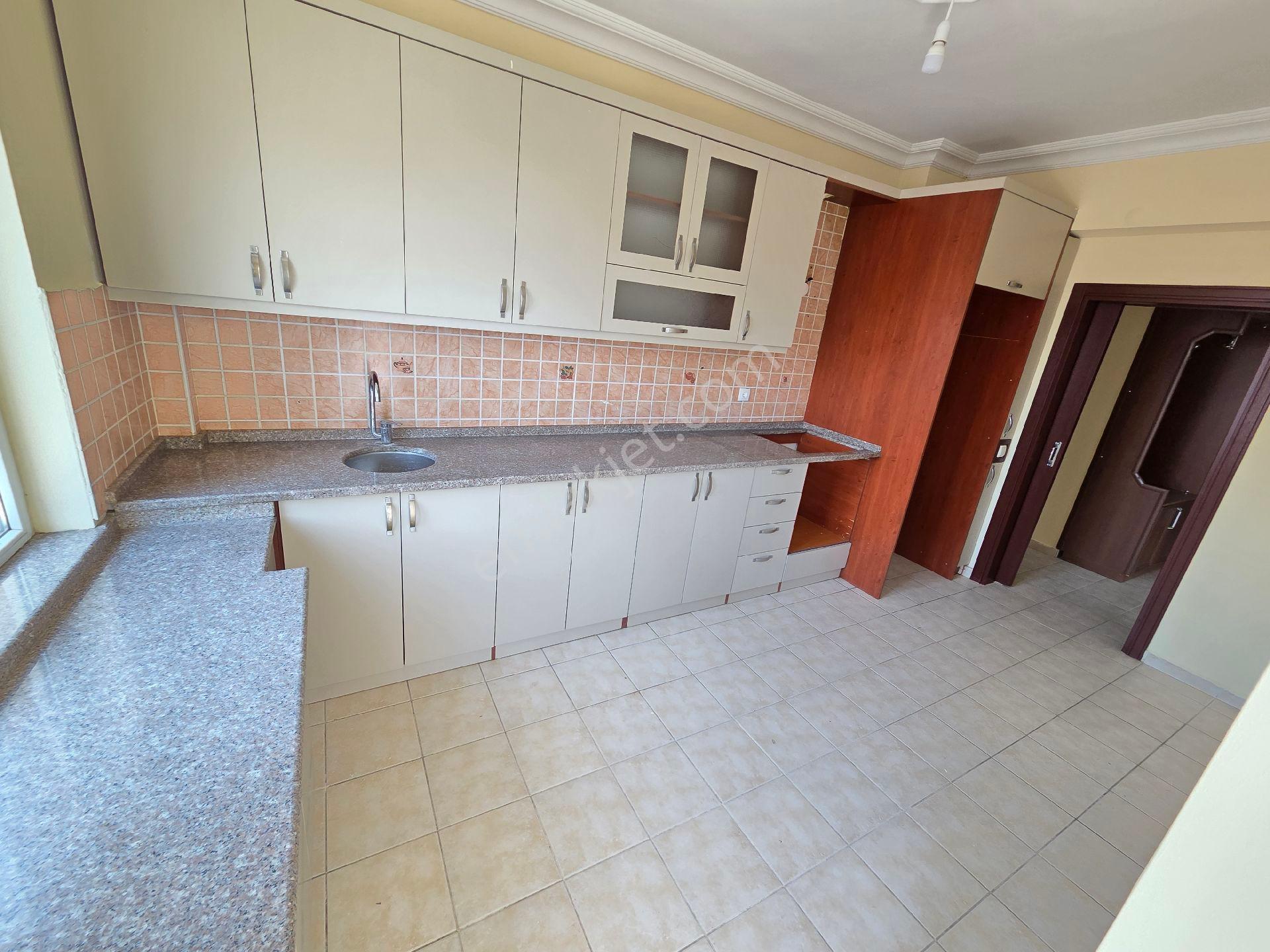 Antalya Kepez Şafak Mahallesinde Güney Cephe Satılık 3+1 Daire - Görsel 15