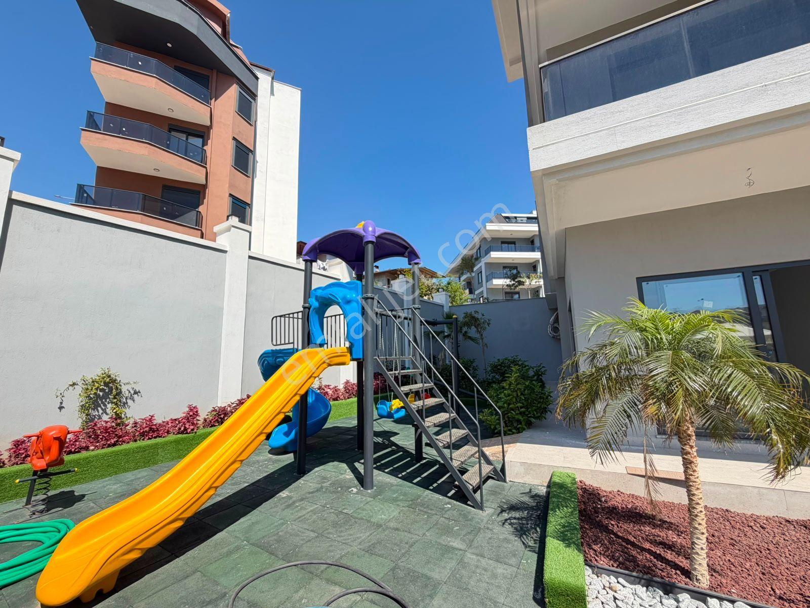 Oba Moye Sitesi'nde Kiralık 3+1 Lüks Daire - Görsel 22