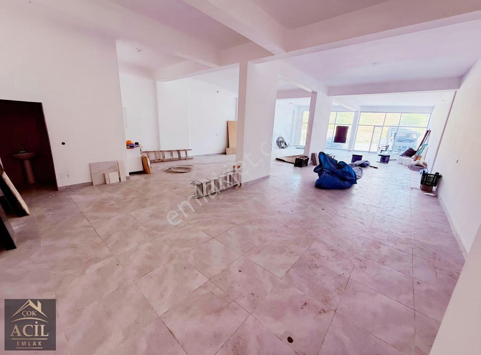 Çok Acil'den Ulubey Mh .cd Üzerinde 180m2 Satılık Dükkan - Görsel 10