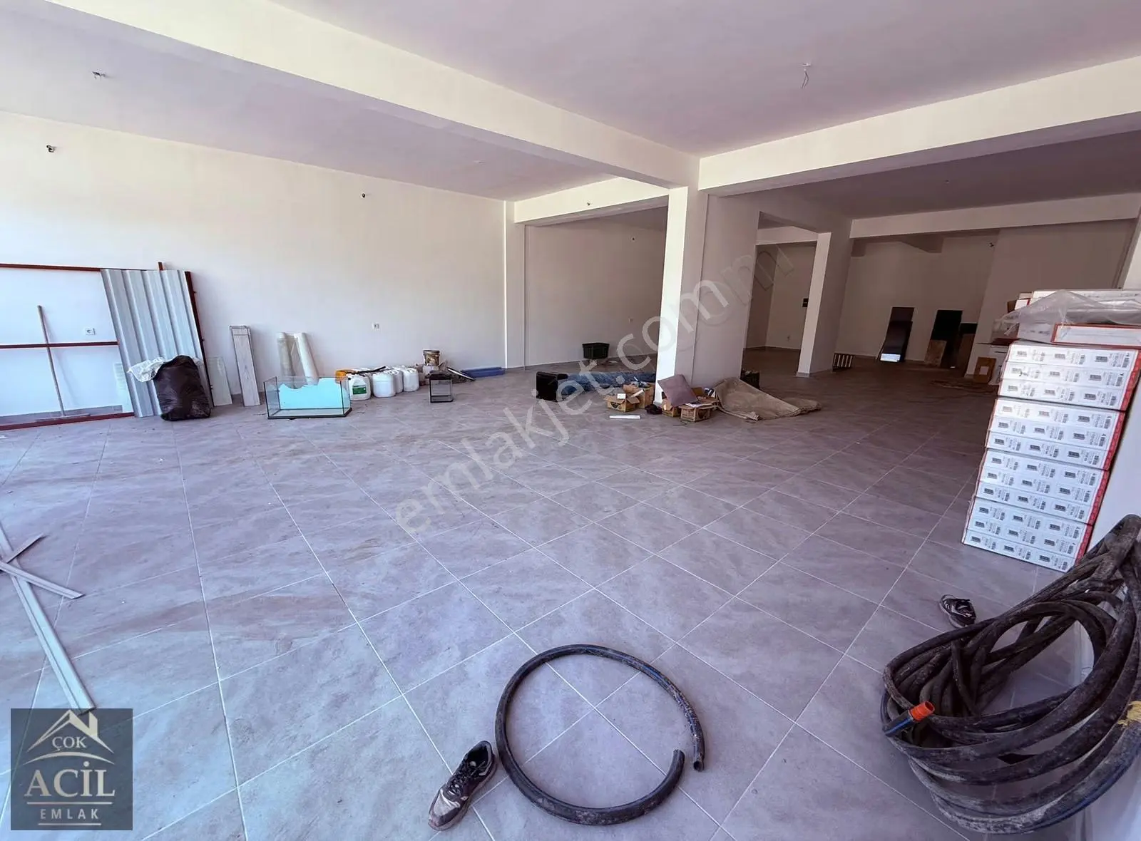 Çok Acil'den Ulubey Mh .cd Üzerinde 180m2 Satılık Dükkan - Görsel 12