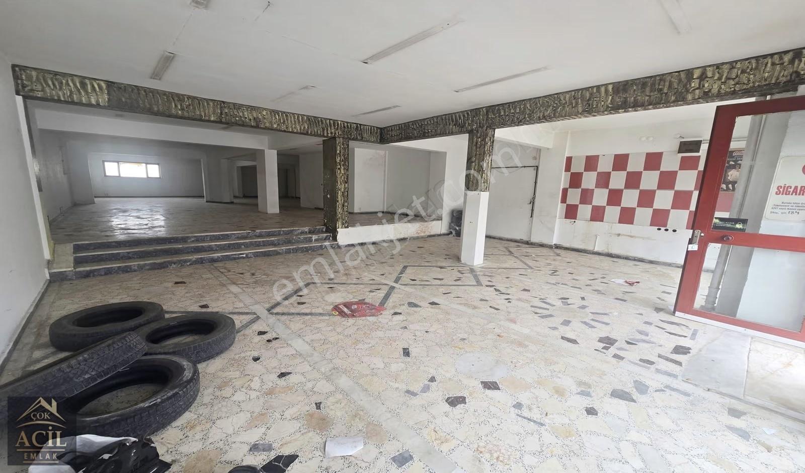 Çok Acil'den Bademlik Cadde Üstü Her İşe Uygun Satılık Dükkan !