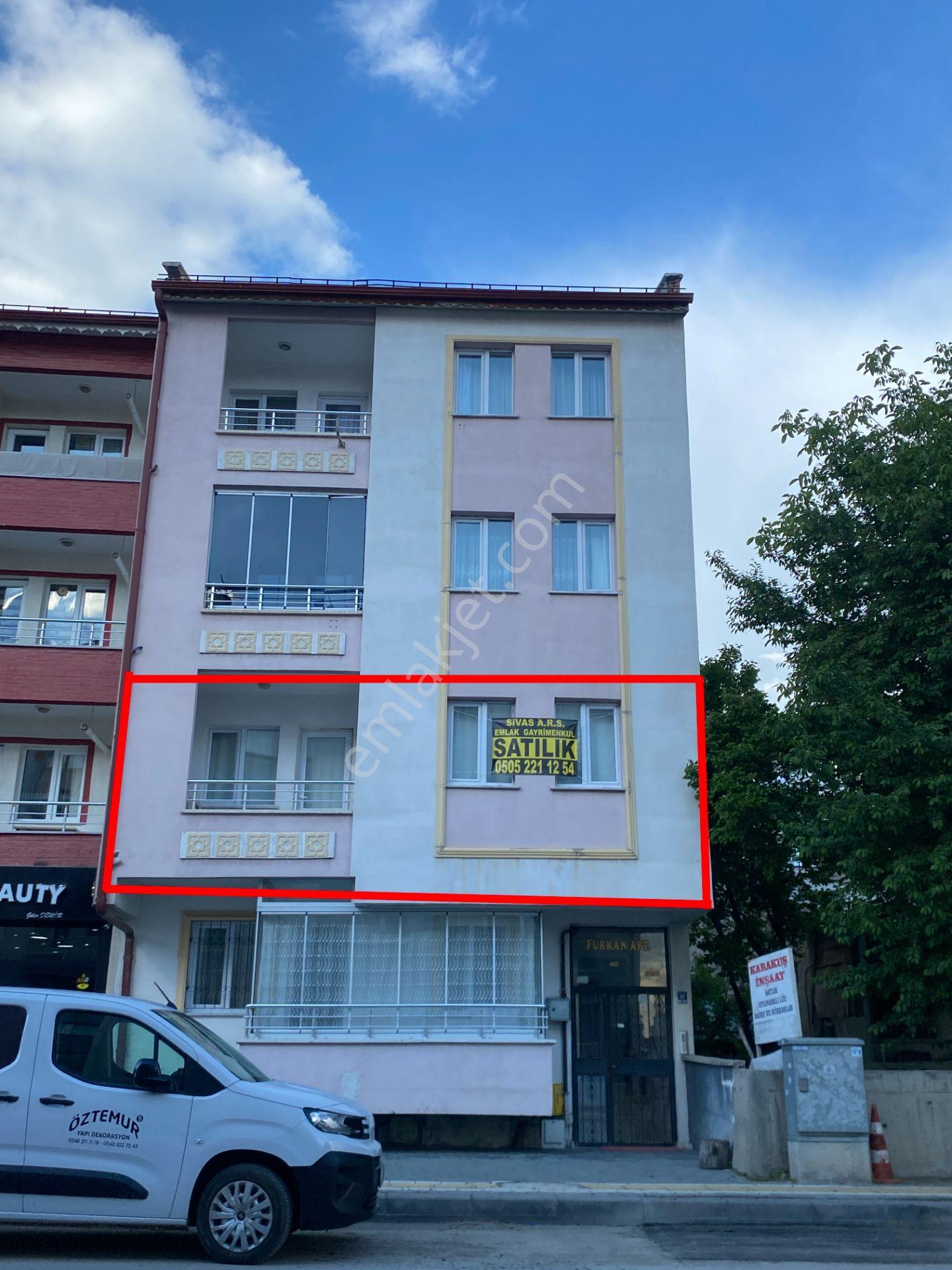 Sivas Ars Den Mehmet Akif Ersoy Mahallesinde 3+1 Ara Kat Satılık Daire