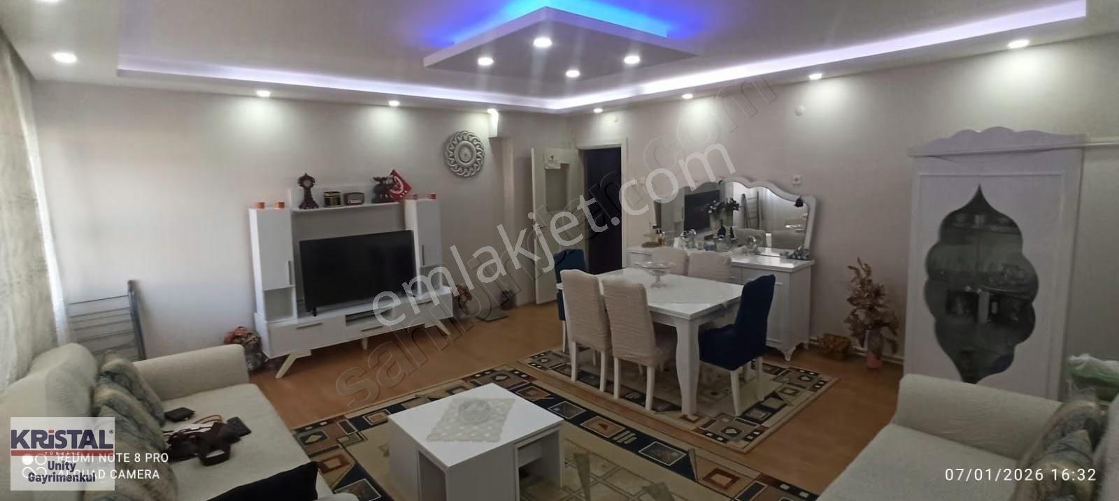 Bahçelievler'de Geniş Bakımlı 2+1 Daire - Görsel 4