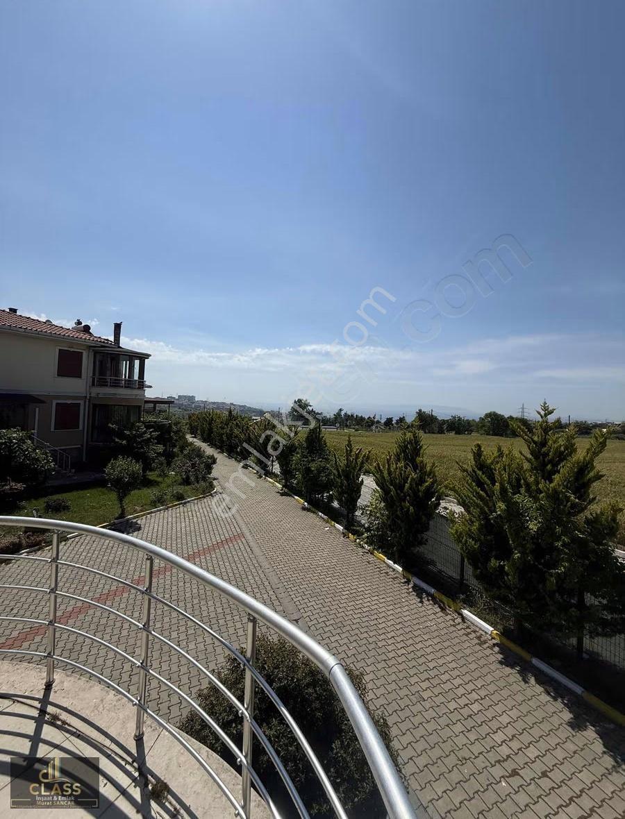 Class'tan Kiralık 4+1 Otoparklı Villa - Görsel 25