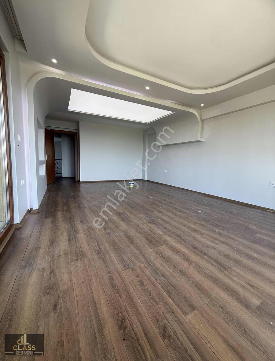 Class'tan Kiralık 4+1 Otoparklı Villa - Görsel 3