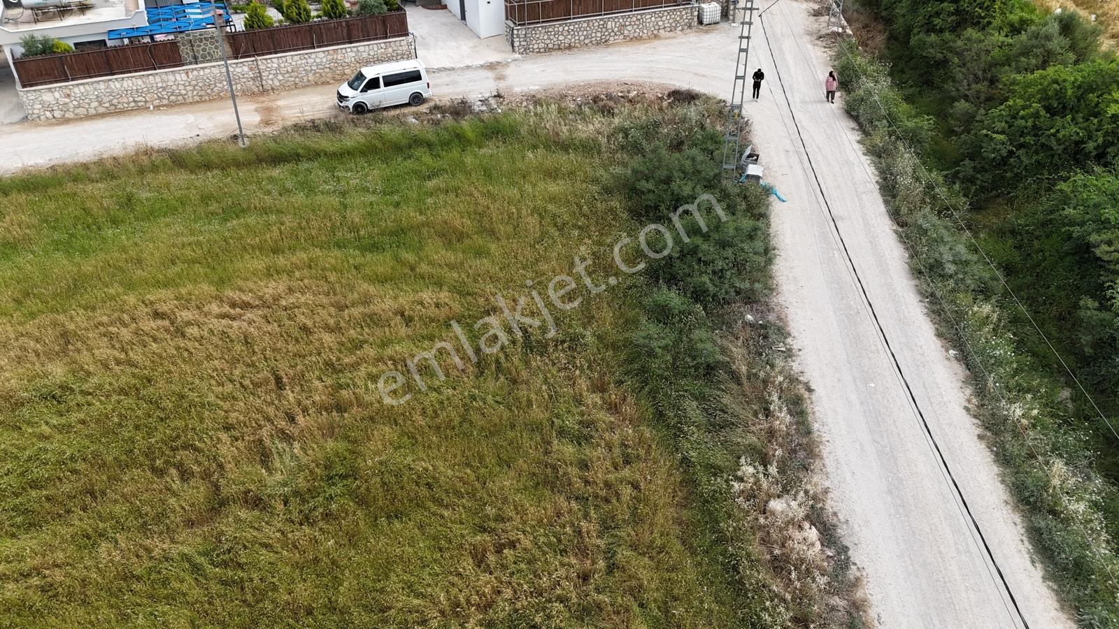 Kaş Yeşilköy,de Altyapılı, Kalkan'a 4km Mesafede Fırsat Arazi ! - Görsel 8