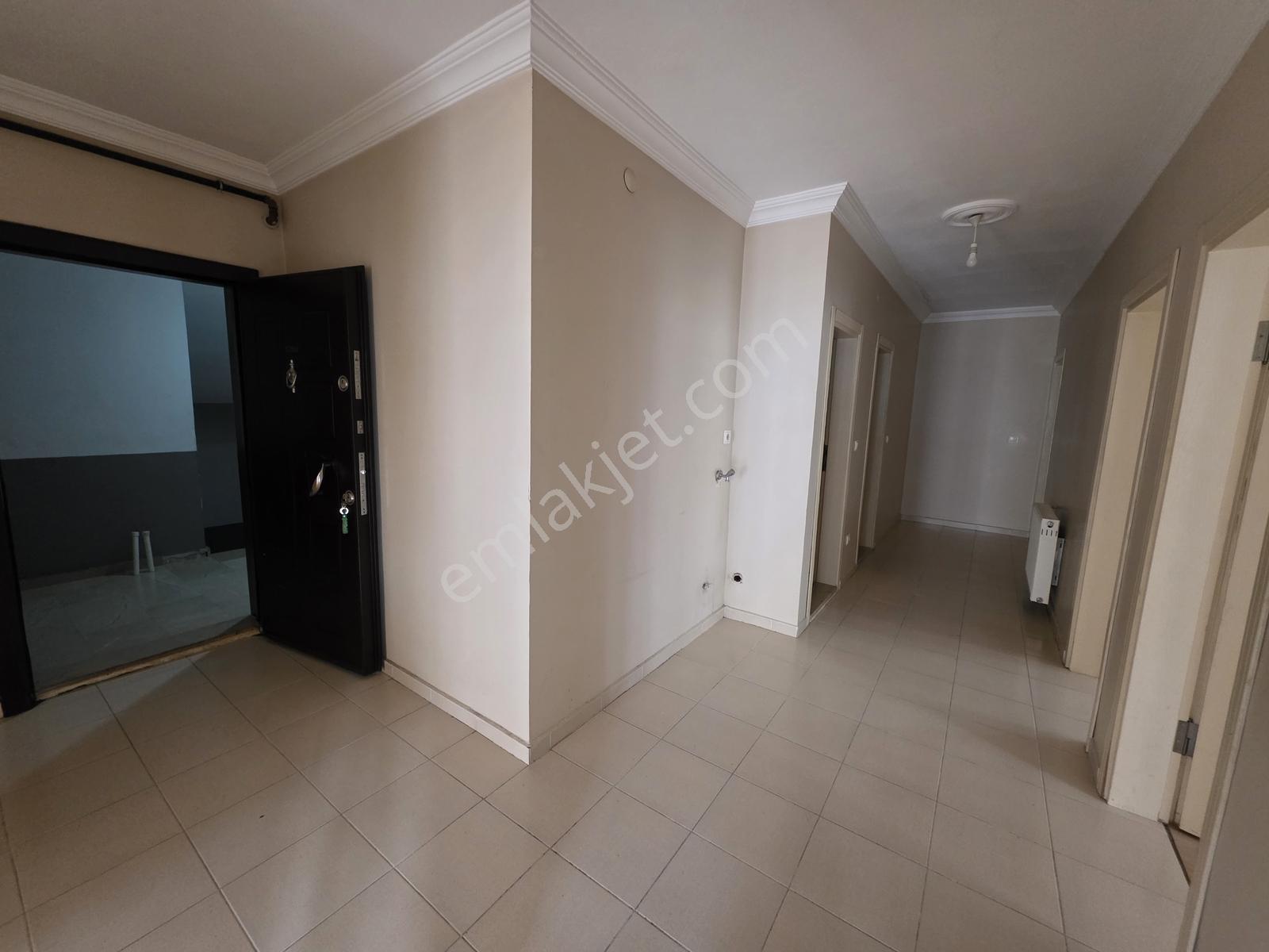 Ermax'dan Pelitli Merkezi Konumda Kiralık 2+1 Daire - Görsel 10