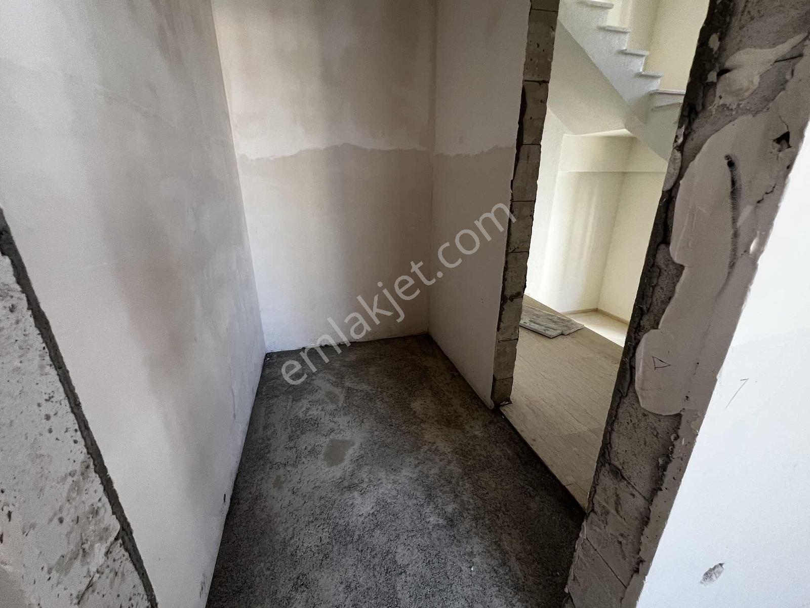 Alkaya'dan Erenköy'de Satılık 2+1 Balkonlu Sıfır Daire - Görsel 32
