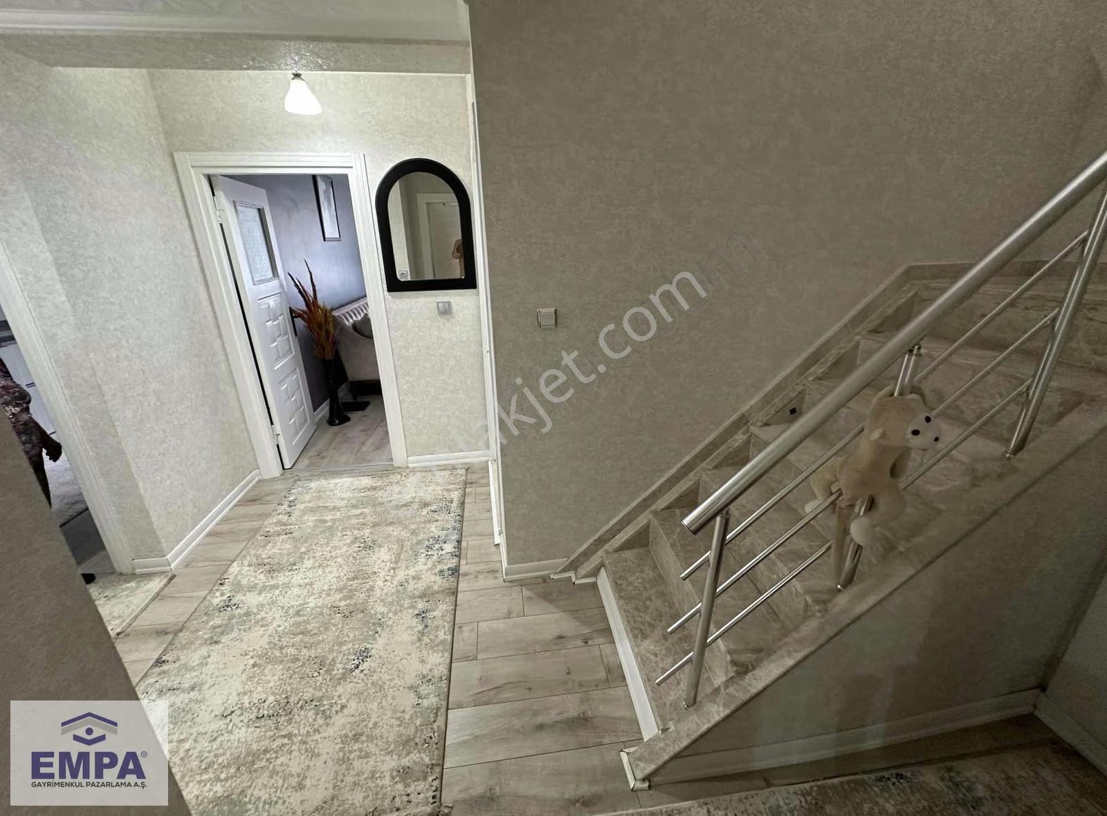 Empa'dan Sütlüce Eğitimciler Cad. 4+1 150m² Bakımlı Satılık - Görsel 17