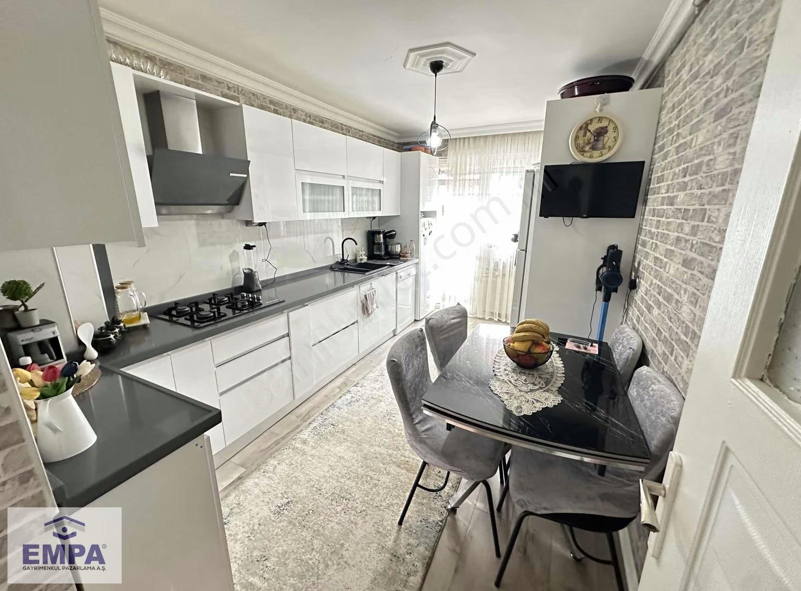 Empa'dan Sütlüce Eğitimciler Cad. 4+1 150m² Bakımlı Satılık - Görsel 4
