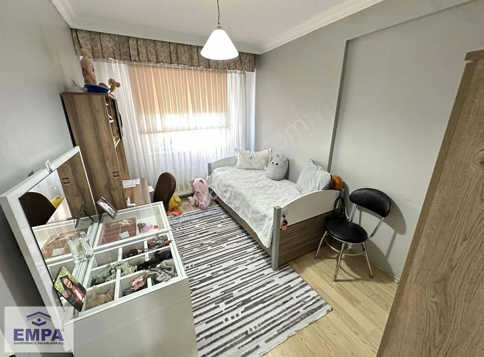 Empa'dan Sütlüce Eğitimciler Cad. 4+1 150m² Bakımlı Satılık - Görsel 7