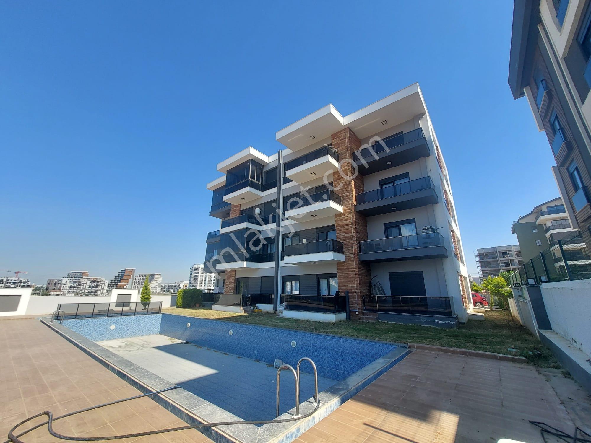 Aksu Altıntaş 30luk Yol Üzerinde Havuzlu Lüks 1+1 Kiralık Daire - Görsel 5