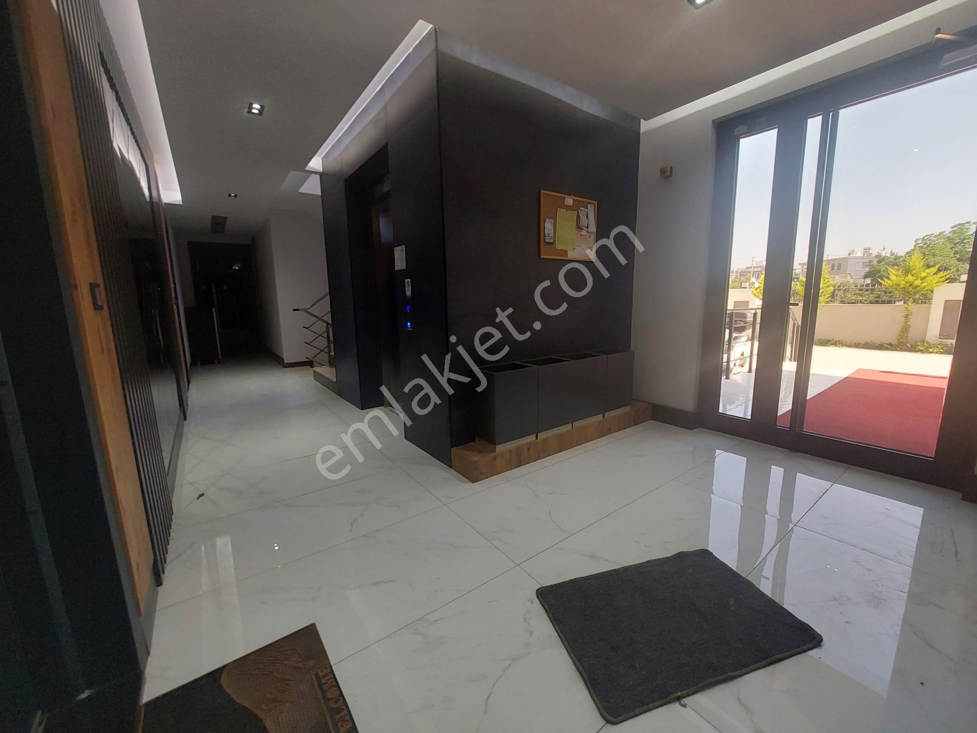 Aksu Altıntaş 30luk Yol Üzerinde Havuzlu Lüks 1+1 Kiralık Daire - Görsel 7