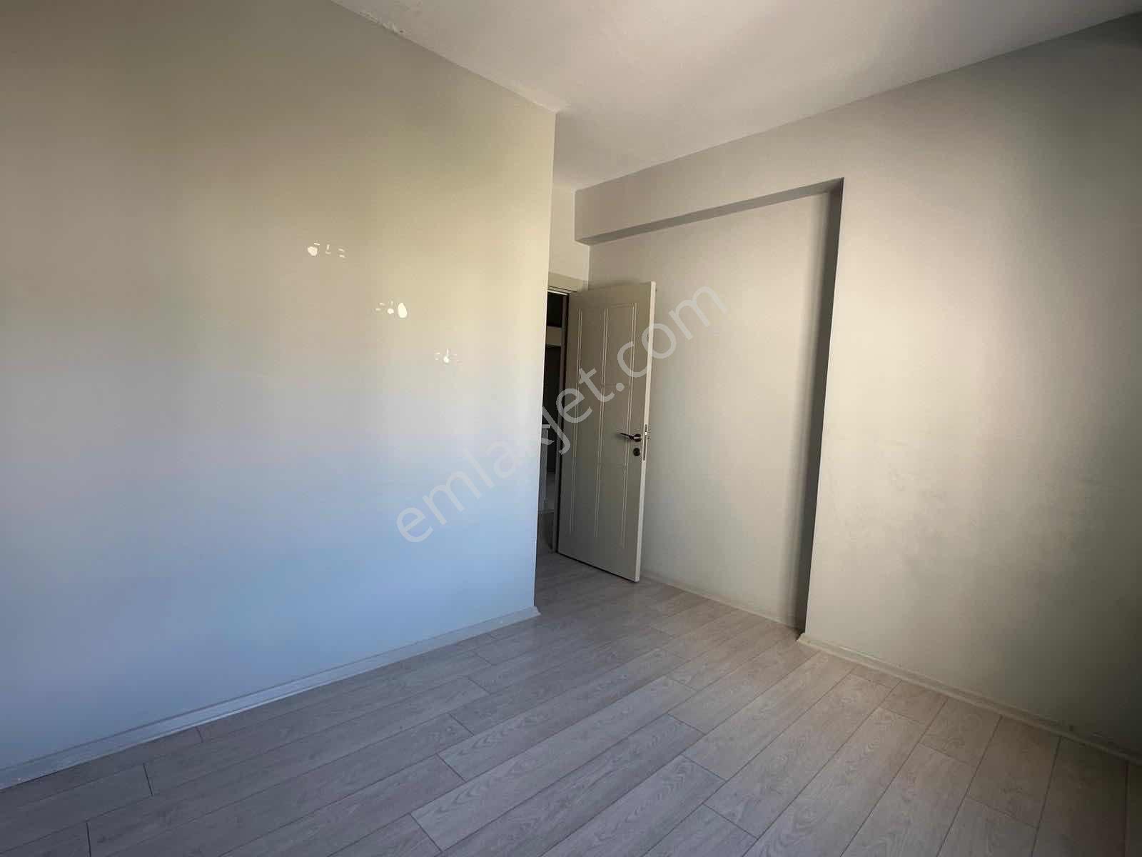 Üniversite Civarı Kiralık Daire - Görsel 11