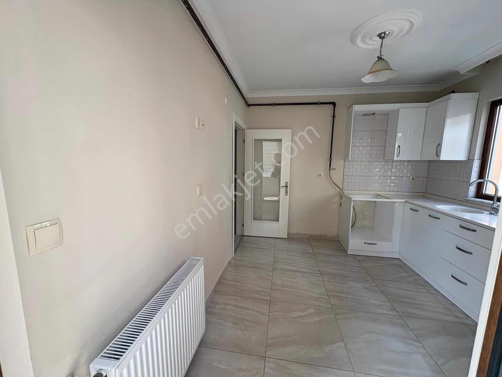 Söğütlü'de Kiralık 3+1 Dubleks Daire - Görsel 20