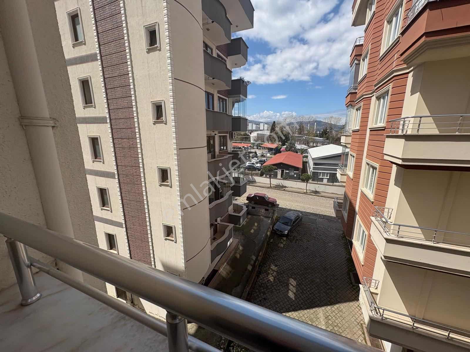 Söğütlü'de Kiralık 3+1 Dubleks Daire - Görsel 32