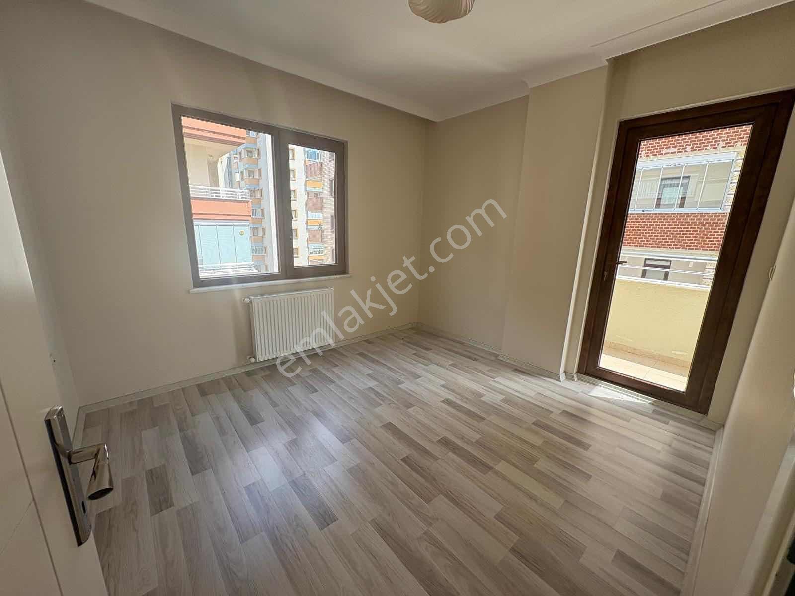 Söğütlü'de Kiralık 3+1 Dubleks Daire - Görsel 8