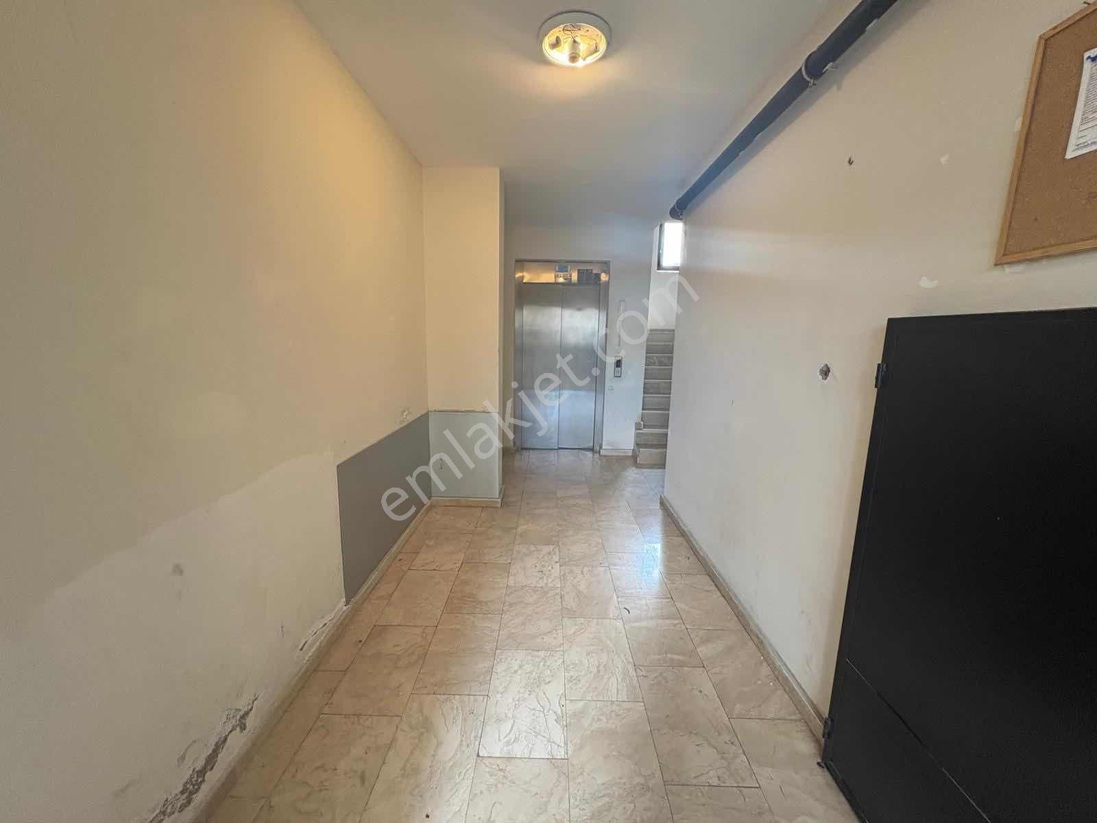 Söğütlü'de Kiralık 3+1 Dubleks Daire - Görsel 19