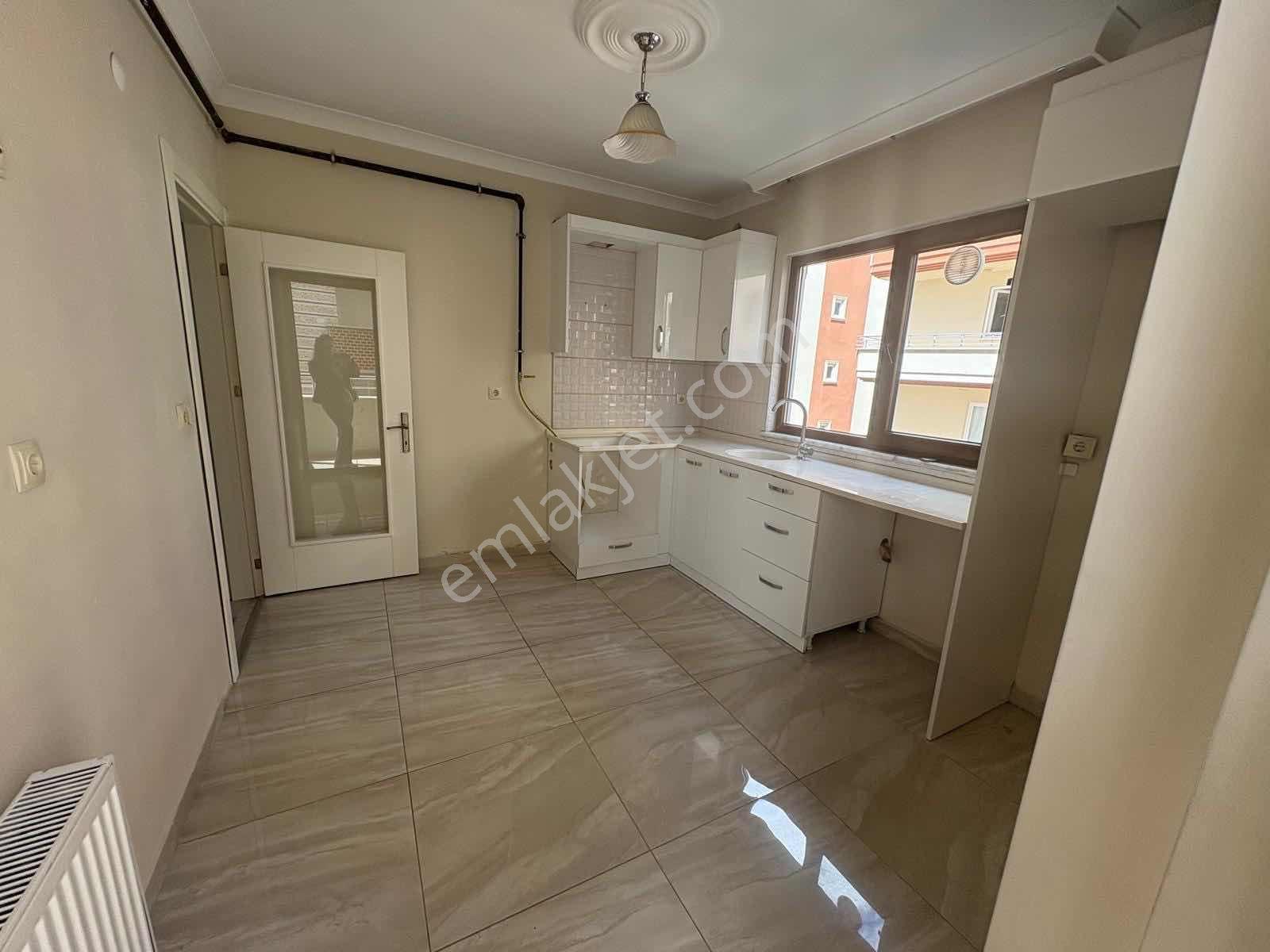 Söğütlü'de Kiralık 3+1 Dubleks Daire - Görsel 26