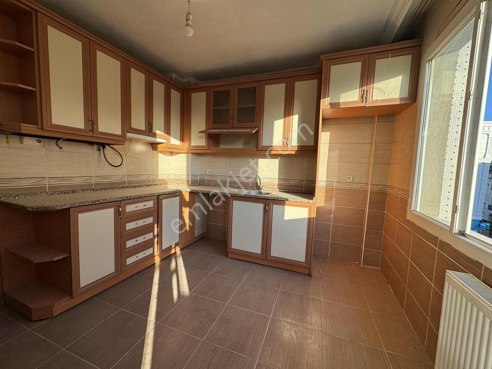 Akın Emlaktan Buca Göksu Mah.kiralık 3+1 125m2. D.gazlı Daire - Görsel 34