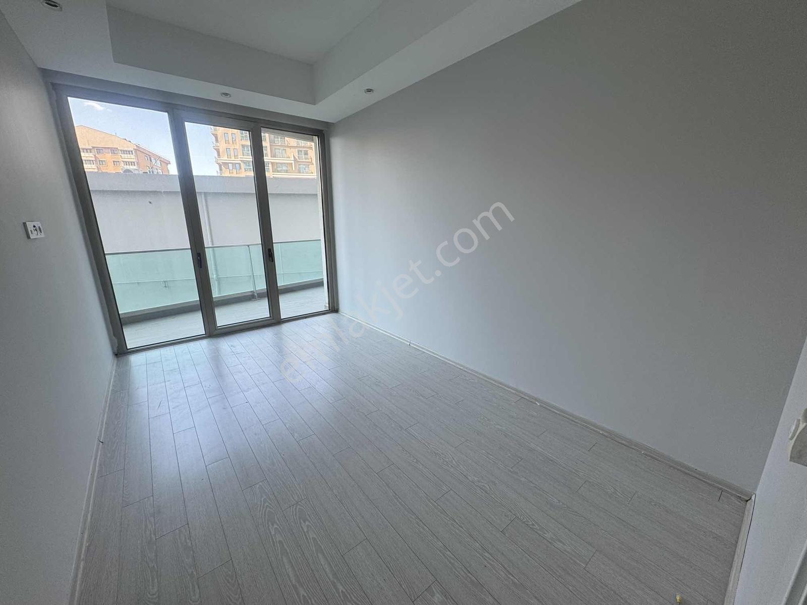 Özlüce'de Vefa'dan Biaport Rezidans'da 3.5+1 Kiralık Daire - Görsel 14