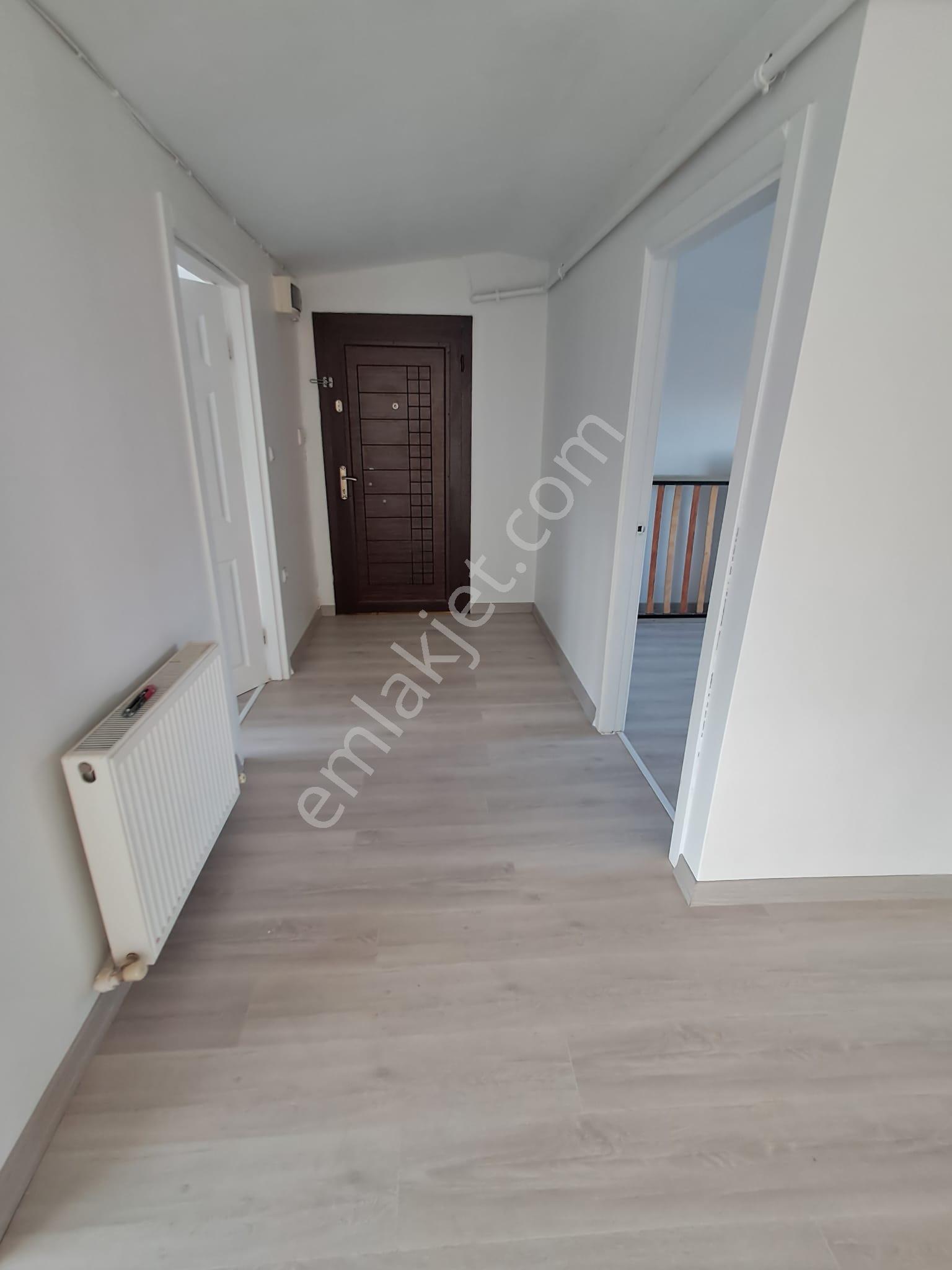 Ataşehir İnönü Kainat Caddesinde Teraslı 90m2 2+1 Daire - Görsel 5