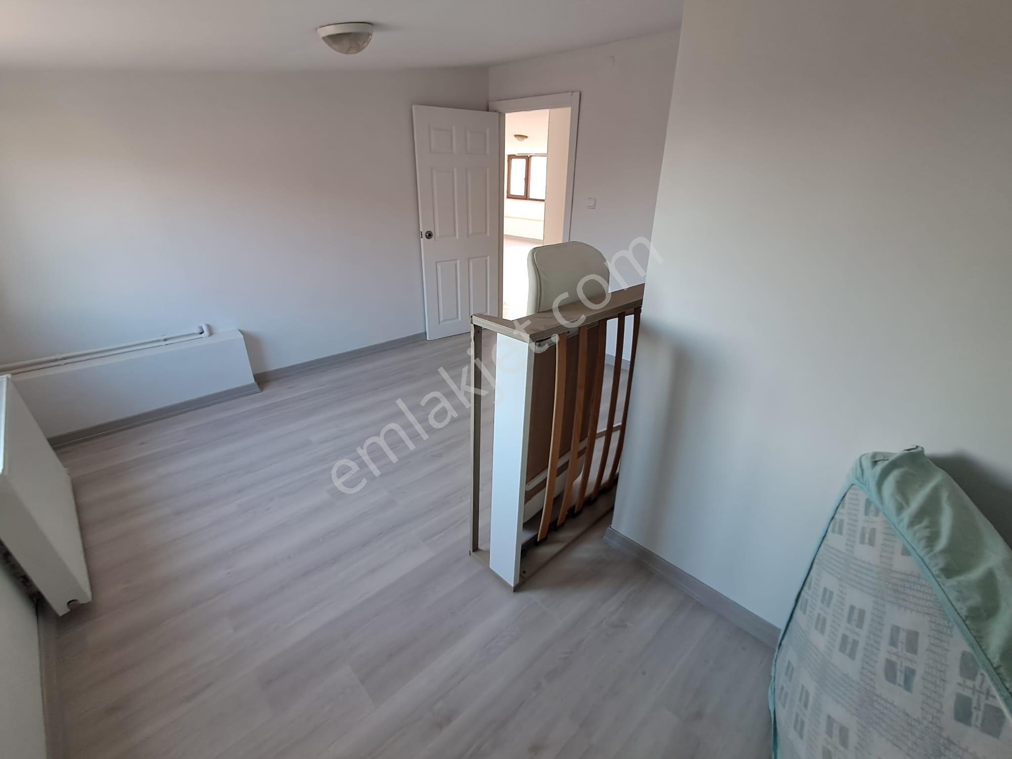 Ataşehir İnönü Kainat Caddesinde Teraslı 90m2 2+1 Daire - Görsel 13