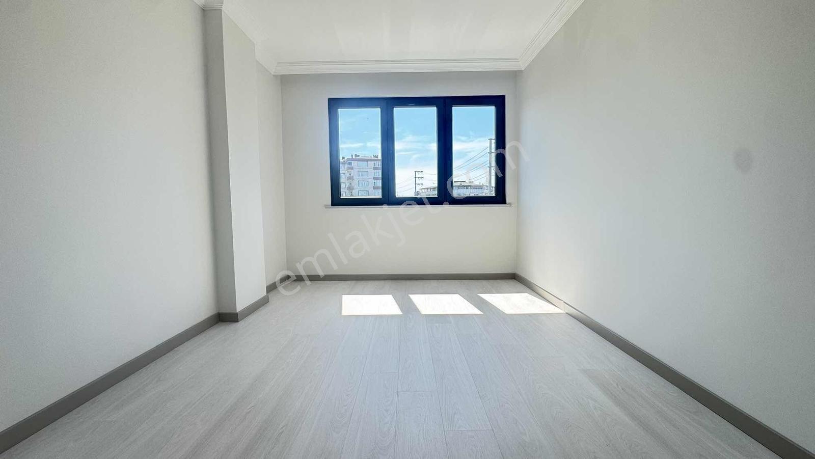 Hastane Nın Yanın Da 4+1 240m2 Asansörlü Lüks Dubleks - Görsel 17