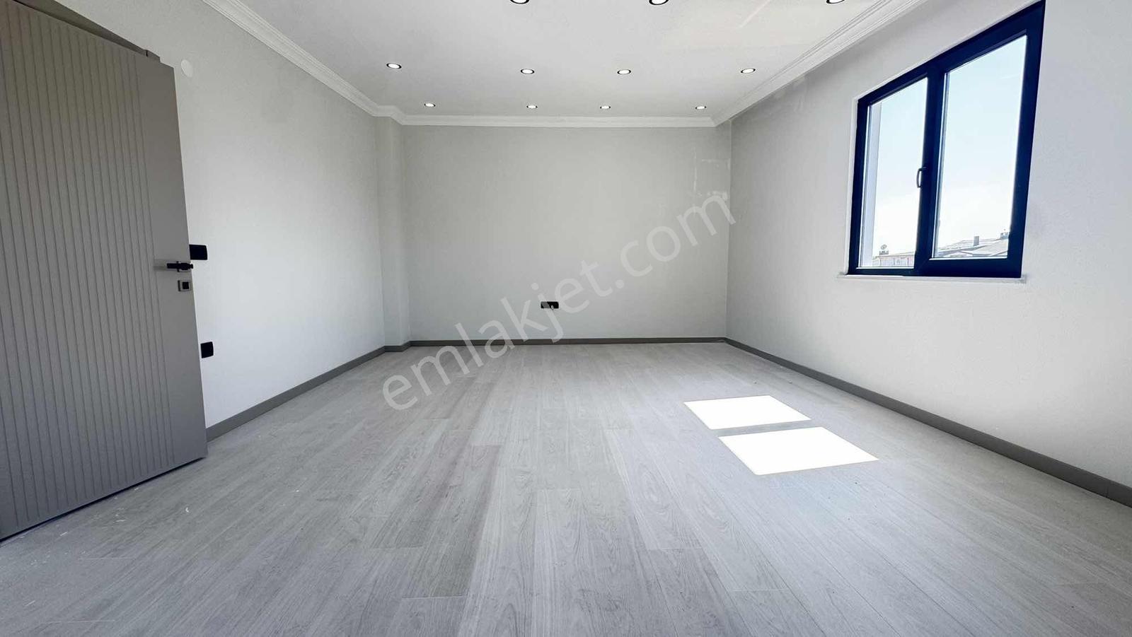 Hastane Nın Yanın Da 4+1 240m2 Asansörlü Lüks Dubleks - Görsel 30