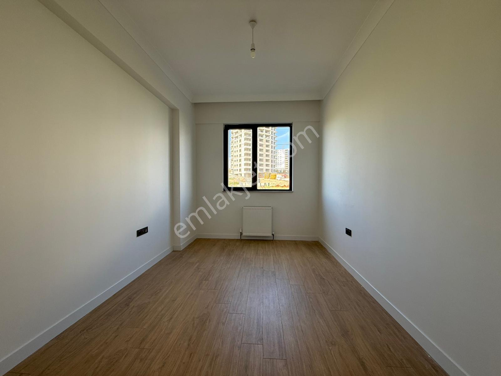Güvenlikli Site İçerisinde Ebeveyn Banyolu Full Yapılı 2+1 Daire - Görsel 12