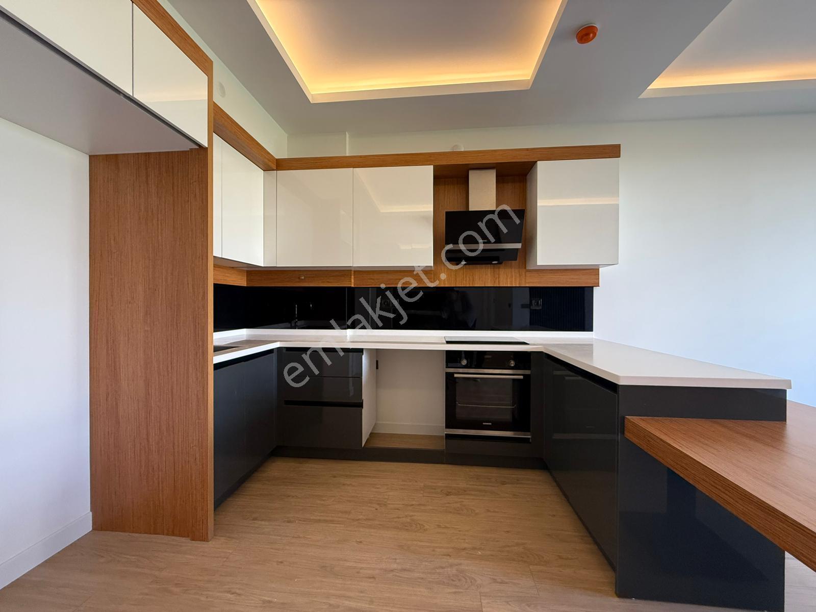 Güvenlikli Site İçerisinde Ebeveyn Banyolu Full Yapılı 2+1 Daire - Görsel 4