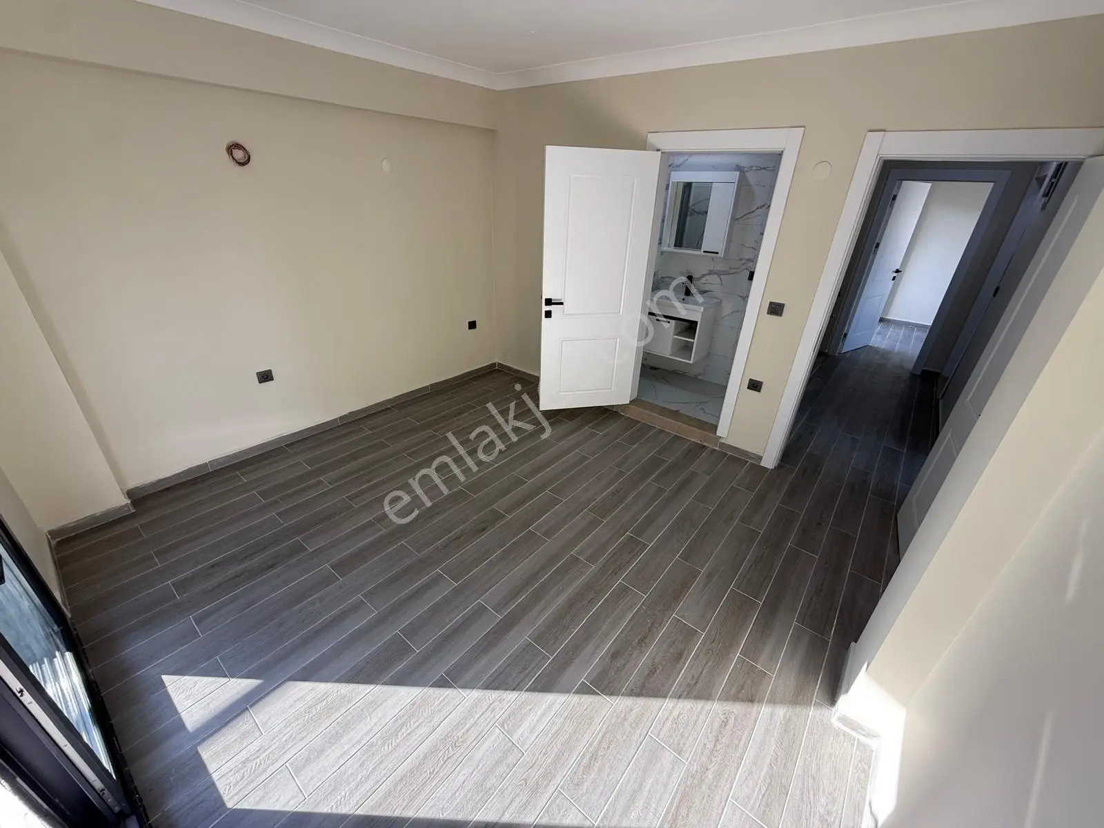 İzmir Dikili Salihler'de Denize Yakın Satılık Sıfır 5+1 Villa - Görsel 21