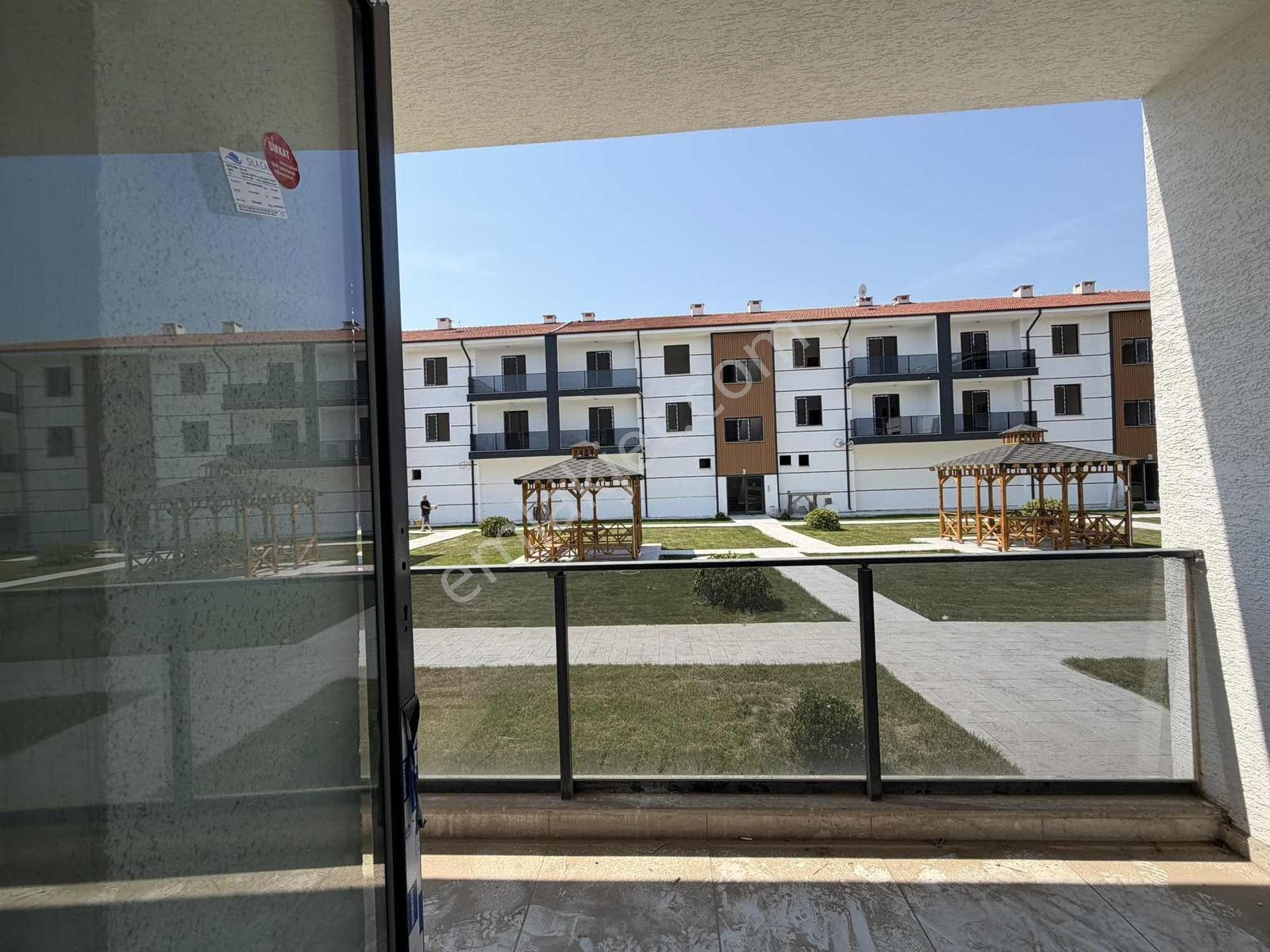 Ayşe Emlak'tan Site İçerisinde Ebeveyn Banyolu Satılık Daire - Görsel 18