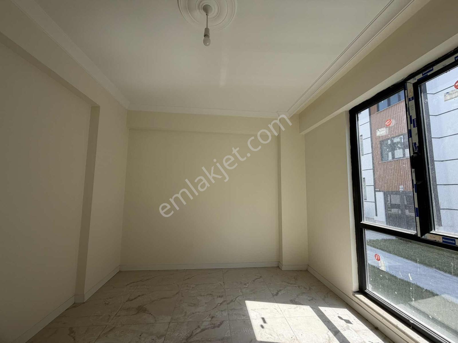Ayşe Emlak'tan Site İçerisinde Ebeveyn Banyolu Satılık Daire - Görsel 15