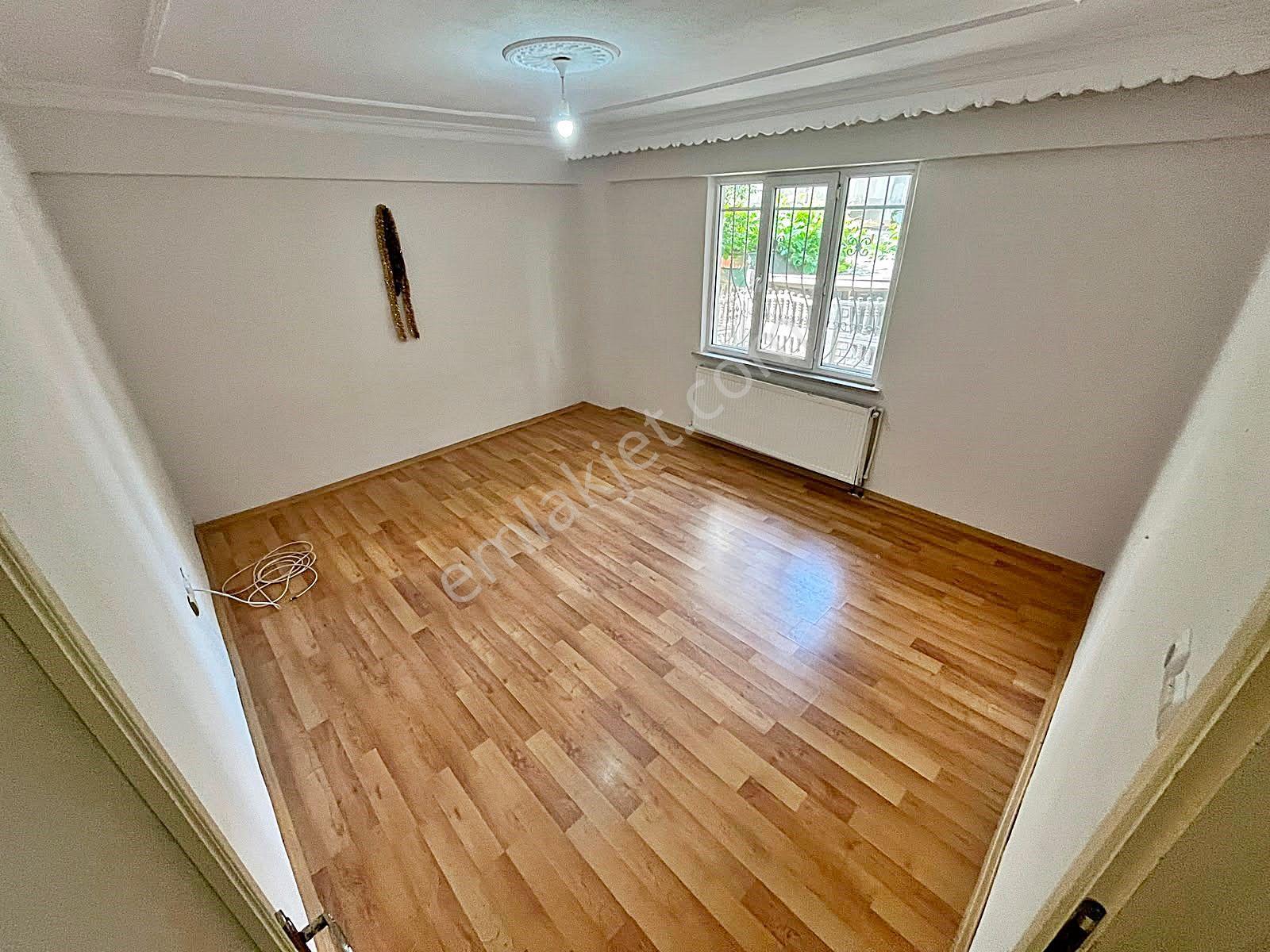 Az-er Yapıdan Bahçelievler Mahallesinde Bekara Ve Aileye Uygun 2+1 Kiralık Daire! - Görsel 3