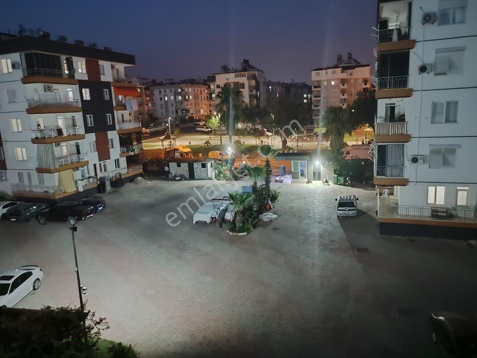 Ünsal Mahallesinde Havuzlu Site İçinde Satılık - Görsel 3
